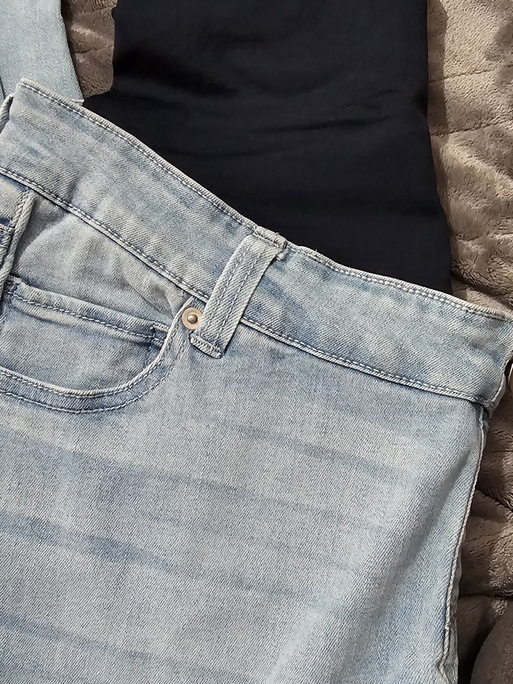 Time and Tru Light Blue Denim Maternity Skinny Jeans with Black Waistband
